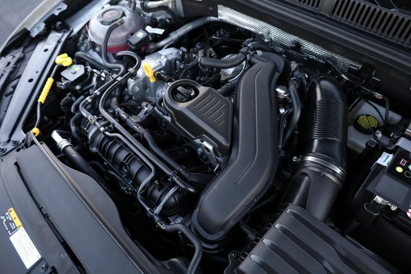 Volkswagen Jetta Vehicle Full-screen Gallery Image 25