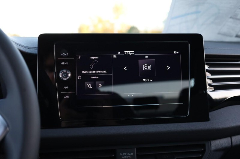 Volkswagen Jetta Vehicle Image 11