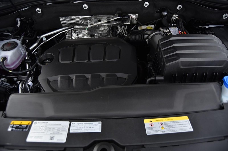 Volkswagen Atlas Cross Sport Vehicle Image 27