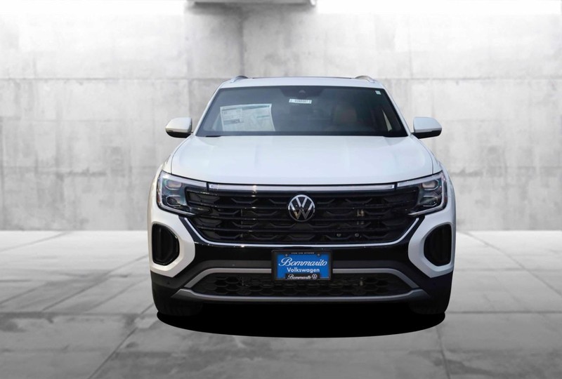 Volkswagen Atlas Cross Sport Vehicle Image 04