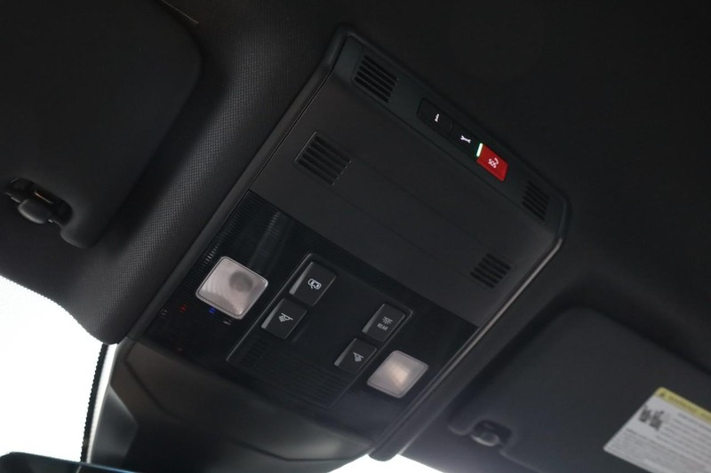 Volkswagen Jetta Vehicle Image 16