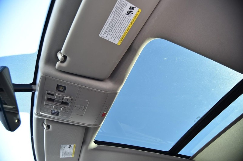 Volkswagen Atlas Vehicle Full-screen Gallery Image 19