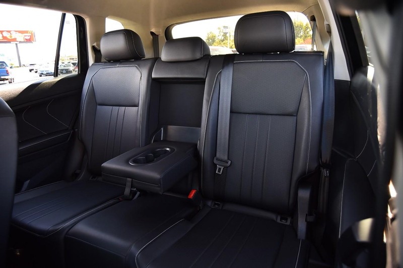 Volkswagen Tiguan Vehicle Image 20