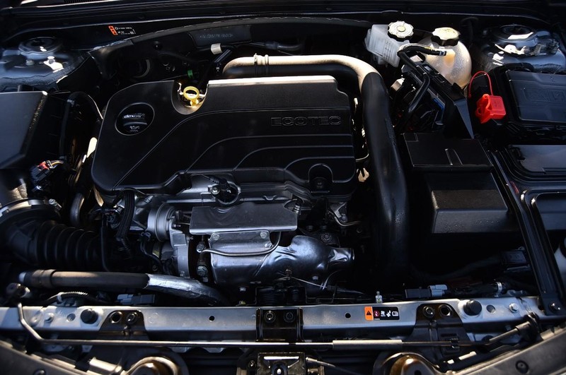 Chevrolet Malibu Vehicle Full-screen Gallery Image 23