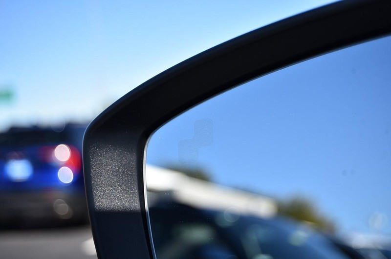 Mazda CX-5 Vehicle Full-screen Gallery Image 09