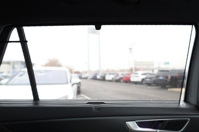 Volkswagen Atlas Cross Sport Vehicle Image 27