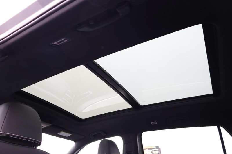 Volkswagen Atlas Cross Sport Vehicle Image 10