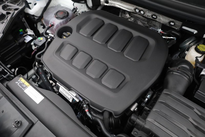 Volkswagen Tiguan Vehicle Image 26