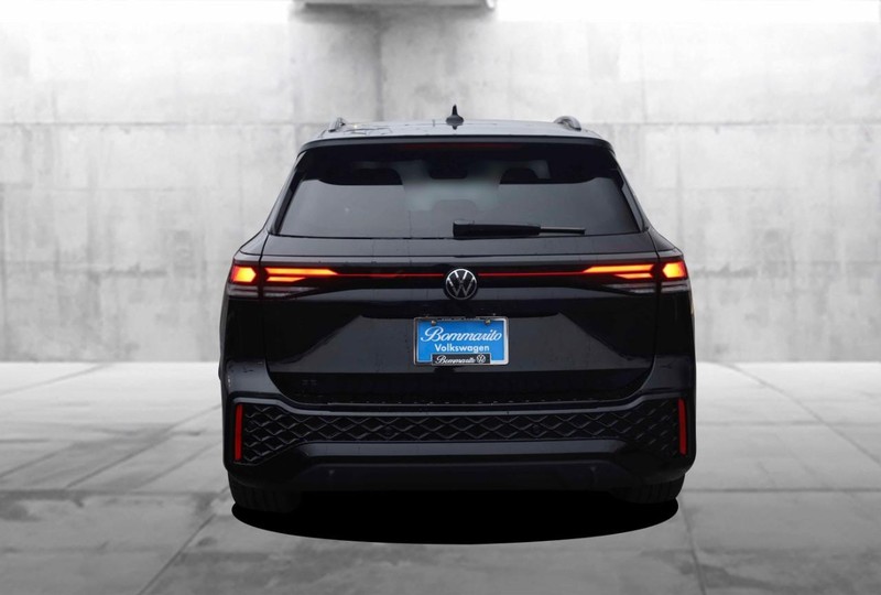 Volkswagen Tiguan Vehicle Image 06