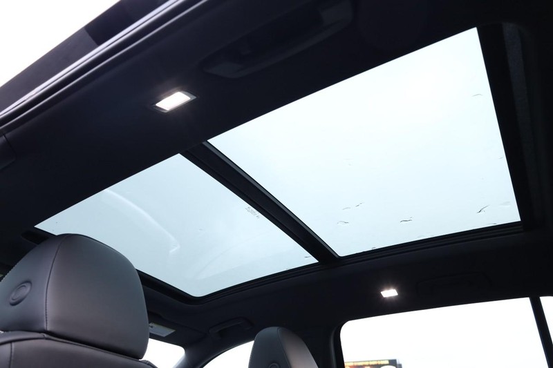 Volkswagen Tiguan Vehicle Image 10