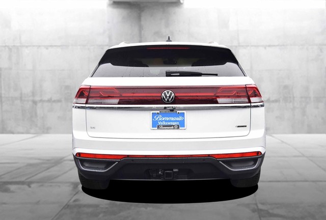 Volkswagen Atlas Cross Sport Vehicle Image 06