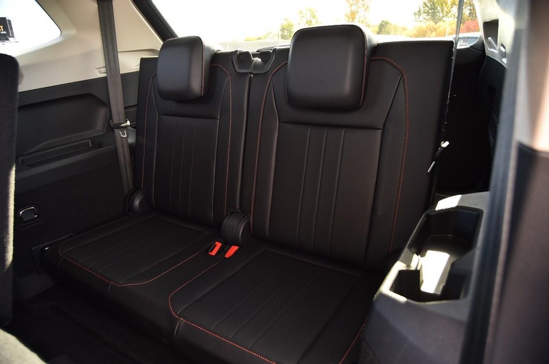 Volkswagen Tiguan Vehicle Image 24