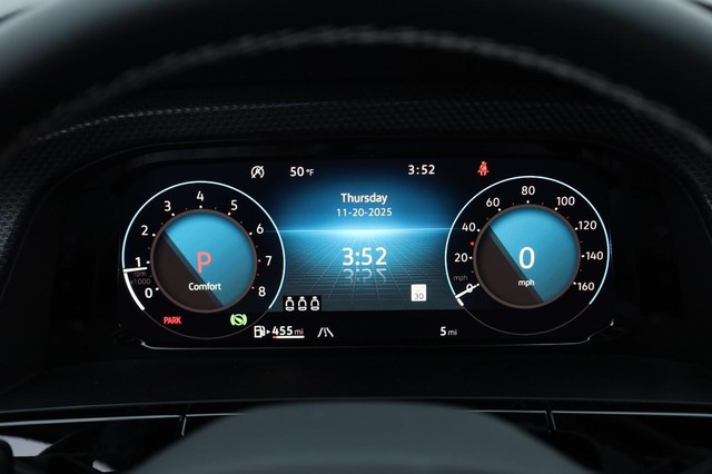 Volkswagen Atlas Cross Sport Vehicle Image 13