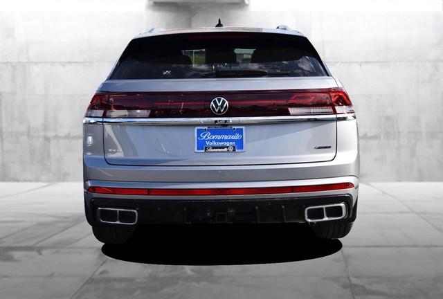 Volkswagen Atlas Cross Sport Vehicle Image 06