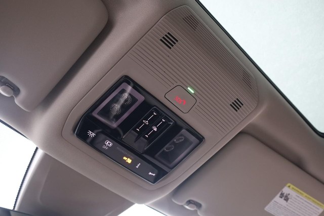 Volkswagen Atlas Vehicle Image 22