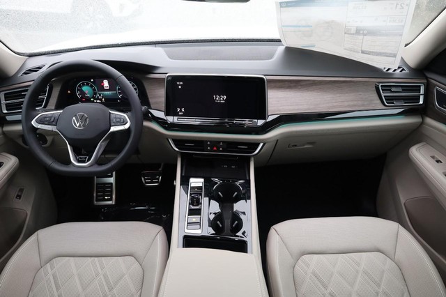 Volkswagen Atlas Vehicle Image 28