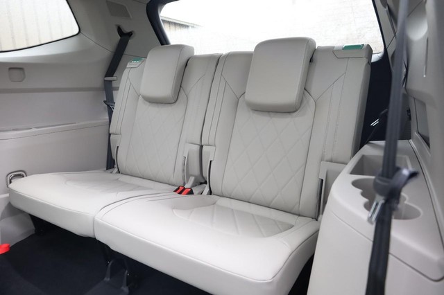 Volkswagen Atlas Vehicle Image 31