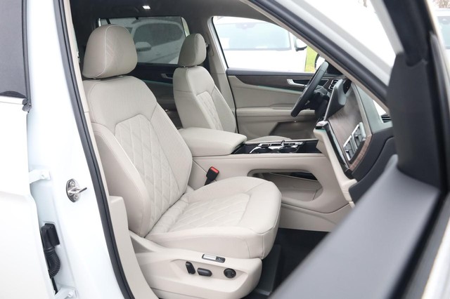 Volkswagen Atlas Vehicle Image 32