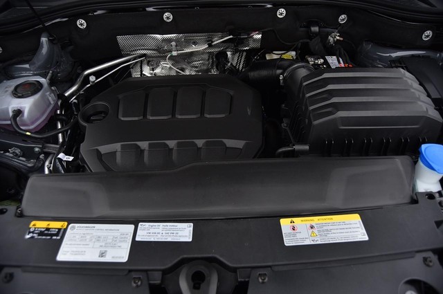 Volkswagen Atlas Cross Sport Vehicle Image 27