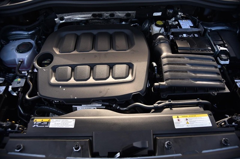 Volkswagen Tiguan Vehicle Full-screen Gallery Image 27