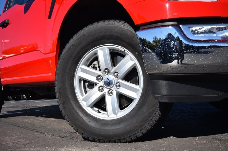 Ford F-150 Vehicle Image 03