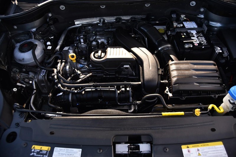 Volkswagen Taos Vehicle Full-screen Gallery Image 25