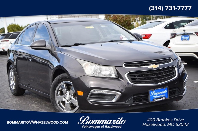 Chevrolet Cruze Limited Vehicle Full-screen Gallery Image 01