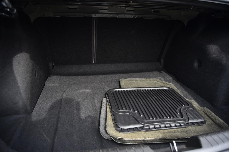 Chevrolet Cruze Limited Vehicle Full-screen Gallery Image 17