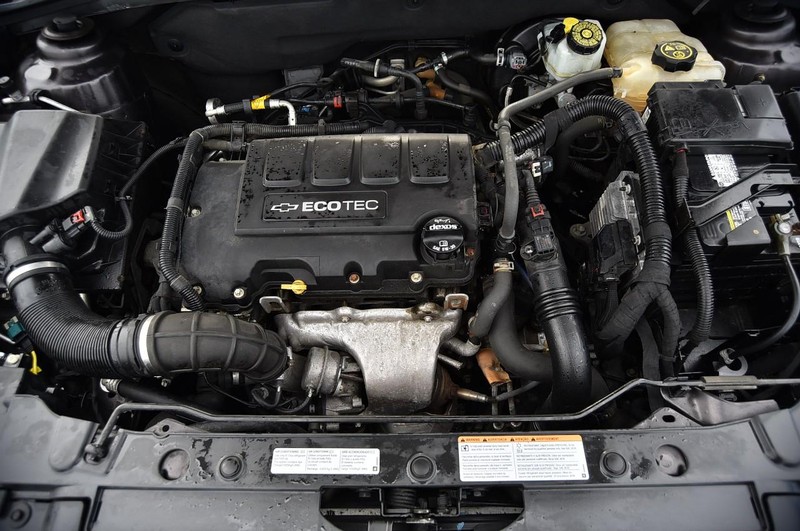 Chevrolet Cruze Limited Vehicle Full-screen Gallery Image 18