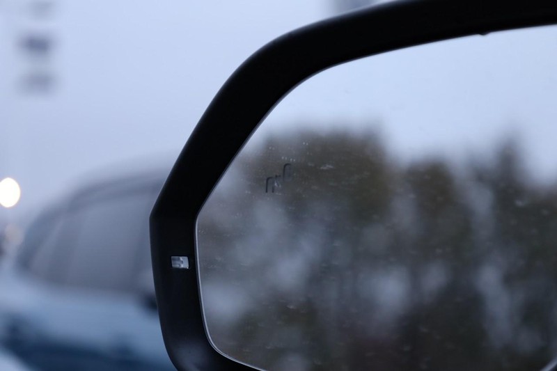 Volkswagen Atlas Cross Sport Vehicle Full-screen Gallery Image 22