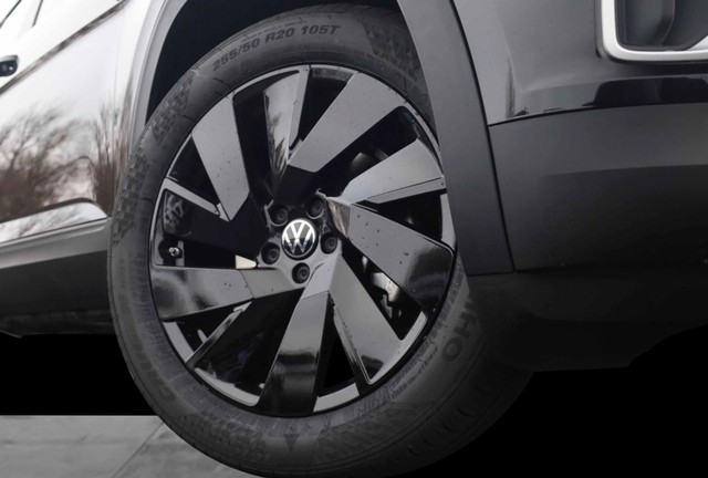 Volkswagen Atlas Vehicle Image 03