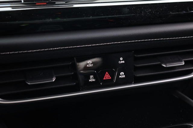 Volkswagen Atlas Vehicle Image 17