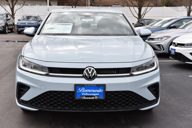 Volkswagen Jetta Vehicle Image 04