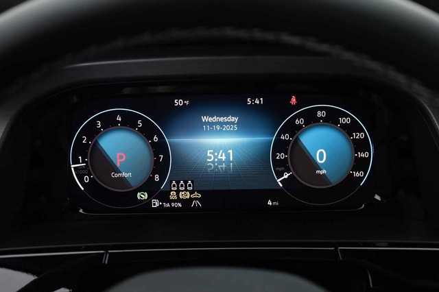 Volkswagen Atlas Cross Sport Vehicle Image 12