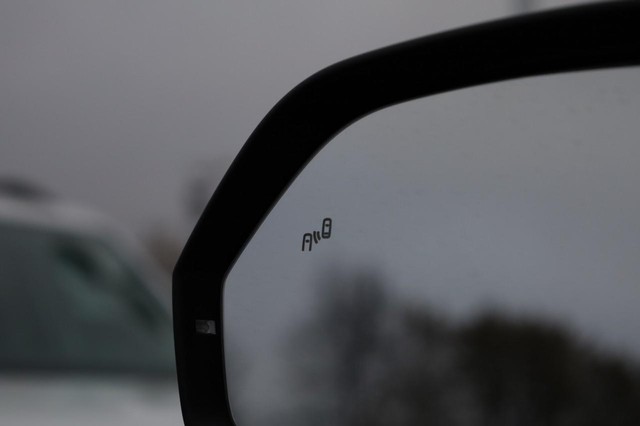 Volkswagen Atlas Cross Sport Vehicle Image 21