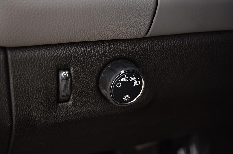 Chevrolet Colorado Vehicle Full-screen Gallery Image 10