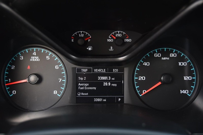 Chevrolet Colorado Vehicle Full-screen Gallery Image 11