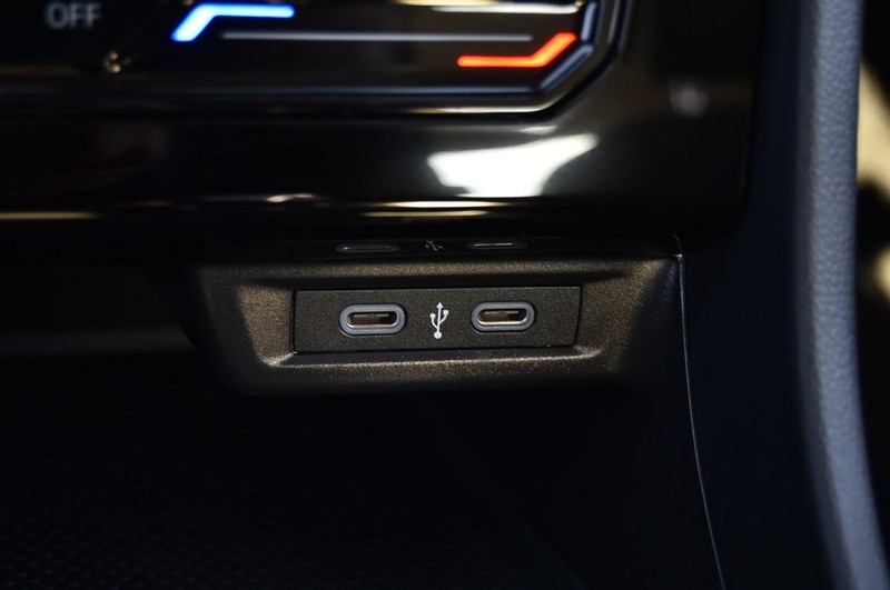 Volkswagen Jetta Vehicle Image 16