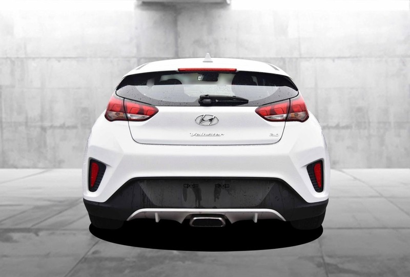 Hyundai Veloster Vehicle Full-screen Gallery Image 06