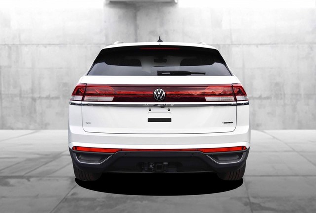 Volkswagen Atlas Cross Sport Vehicle Image 06