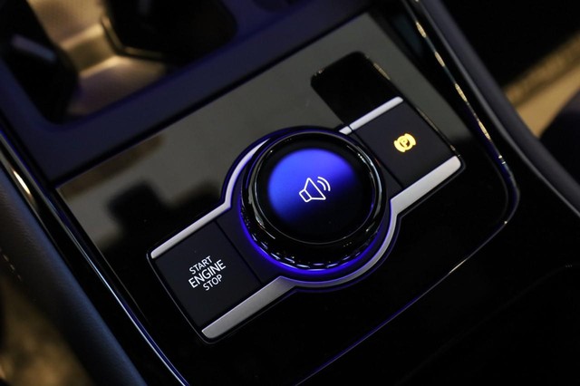 Volkswagen Tiguan Vehicle Image 19