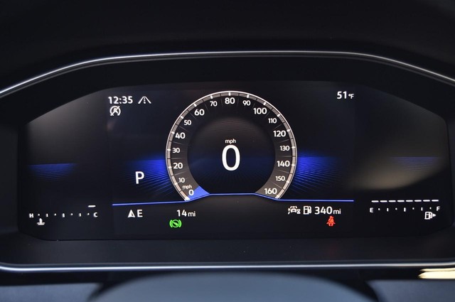 Volkswagen Jetta Vehicle Image 12