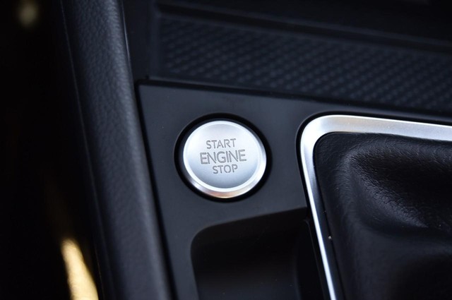 Volkswagen Jetta Vehicle Image 17