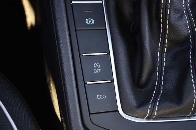 Volkswagen Jetta Vehicle Image 17