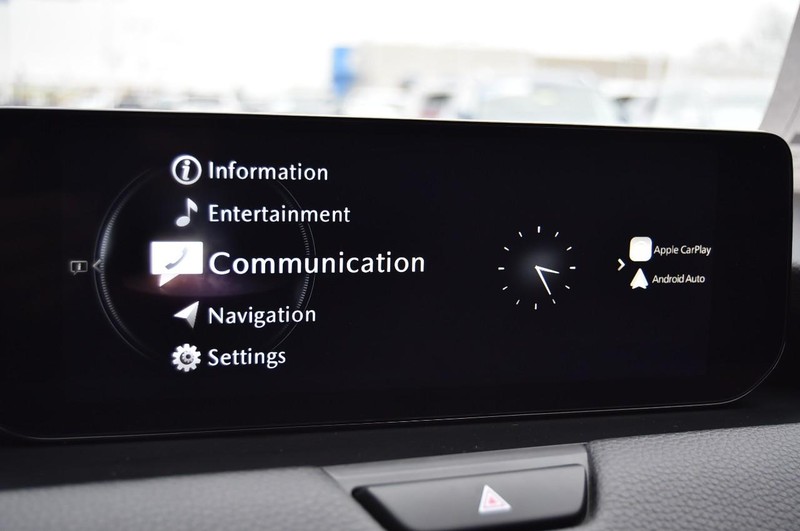 Mazda CX-90 Vehicle Full-screen Gallery Image 14