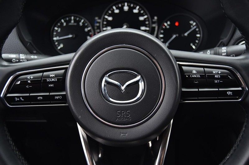 Mazda CX-90 Vehicle Full-screen Gallery Image 20