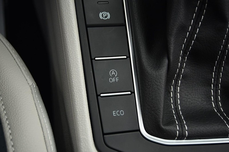 Volkswagen Jetta Vehicle Image 18