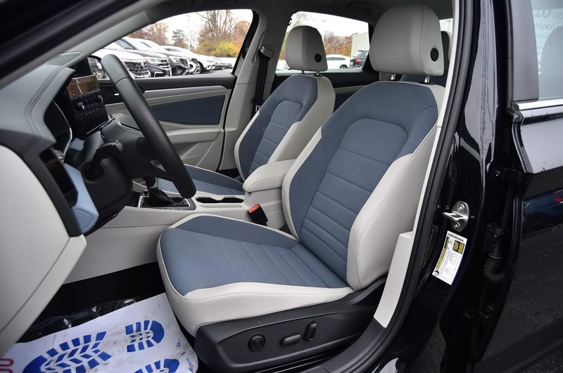 Volkswagen Jetta Vehicle Image 20