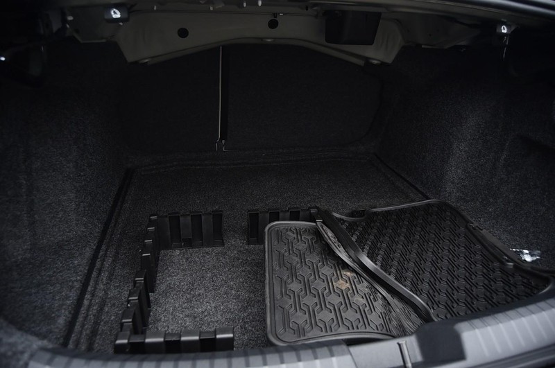 Volkswagen Jetta Vehicle Image 24