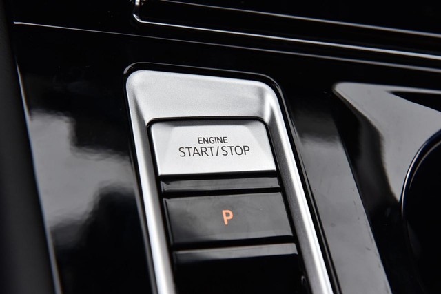 Volkswagen Atlas Cross Sport Vehicle Image 17